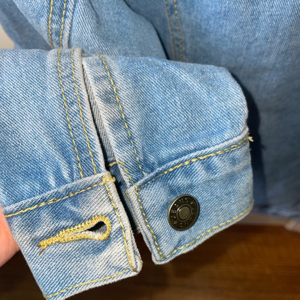 Jean Jacket - Picture 4 of 5